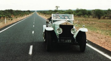 Rolls-Royce on a country road